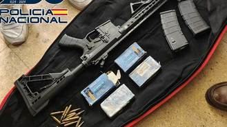 Caer un clan familiar por 13 cultivos de marihuana en un bloque entero de pisos en Villaverde