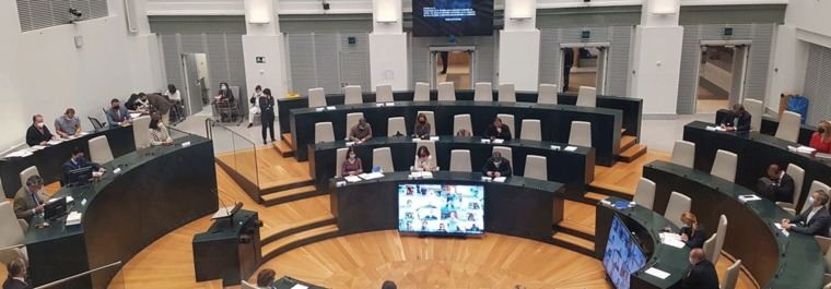 PP, Cs y Vox hacen frente común en Cibeles contra los indultos