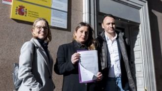 Podemos denuncia en Trabajo la orden de impedir recoger firmas en centros de salud