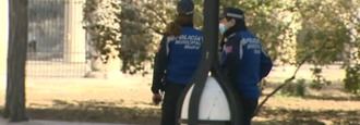 1,800 agentes vigilarán los cementerios y fiestas de Hallowen para prevenir actos vandálicos