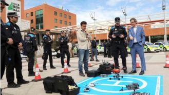 La Policía Municipal se convierte en la primera con uniformes de botellas recicladas