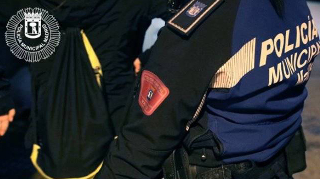 Detenido un joven de 22 años por agredir en varias ocasiones a su madre en Tetúan