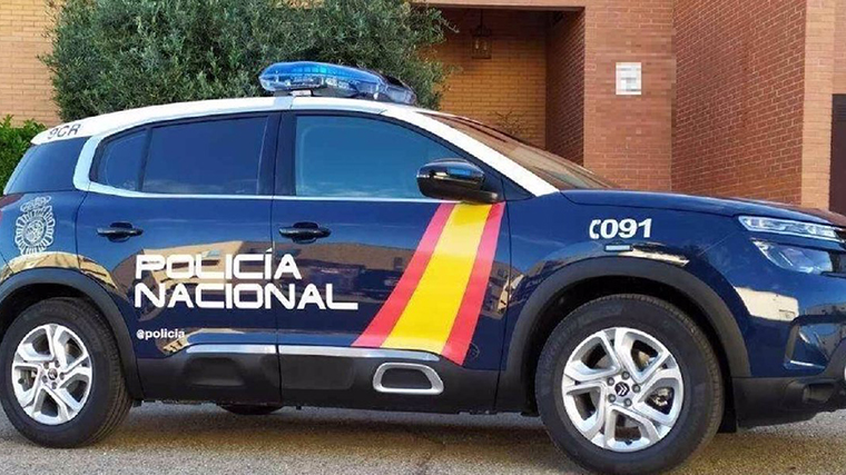 Tres detenidos `in fraganti´cuando asaltaban un polideportivo en Puente de Vallecas