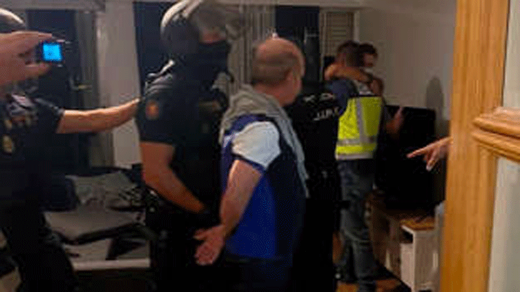 `El Pollo´ Carvajal recurrió a la cirugía y disfraces para ocultarse en España