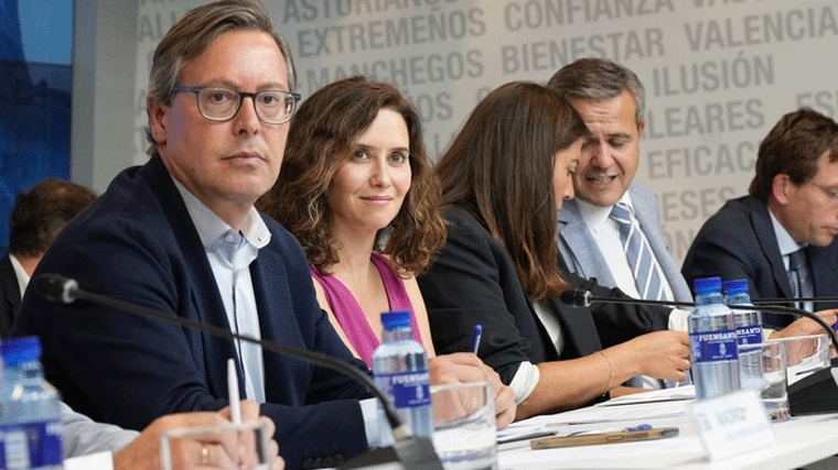 Ayuso reorganiza el PP madrileño e iniciará la renovación de las estructuras locales y de distritos