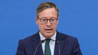 El PP de Madrid inicia una campaña de recogida de firmas contra el 