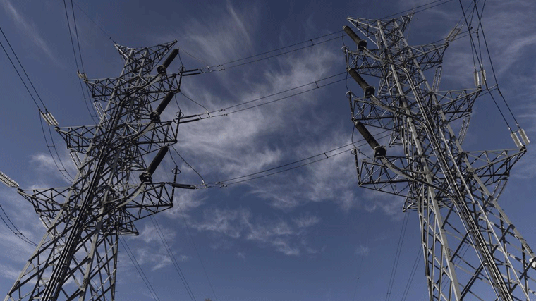 El precio de la luz se eleva hasta los 115,3 euros MWh en lo que va de diciembre