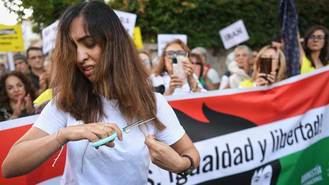 Cibeles entregará los premios por el 8M a la Asociación Iraní Pro-Derechos Humanos y a la escritora Julia Navarro