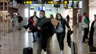 Adiós al formulario de control sanitario para los pasajeros que lleguen por avión o barco