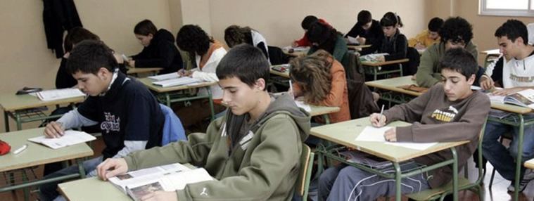 Informe PISA: España obtiene su peor resultado en Matemáticas, empeora en Lectura y mejora en Ciencia