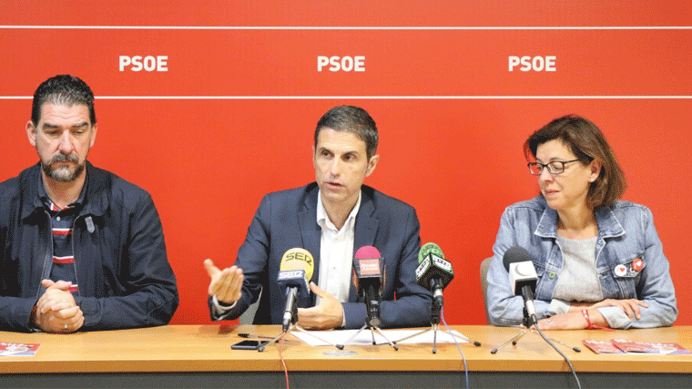 El PSOE garantiza la mayoría absoluta con un pacto de investidura con Unidas Podemos