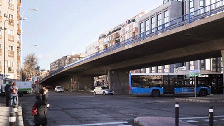 Cortado al tráfico hasta mayo en puente de Pedro Bosch entre Valderribas y Ciudad de Barcelona