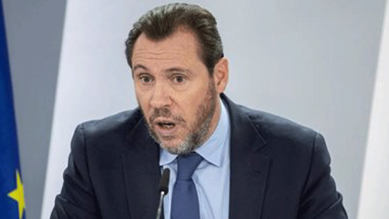 Puente tilda de terrible la 'toxicidad' de Ayuso y lamenta que España 'baile al son' de la presidenta madrileña