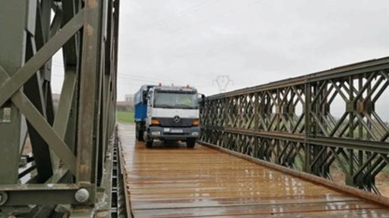 Defensa instalará un puente provisional en la M-507 a la altura de Aldea del Fresno