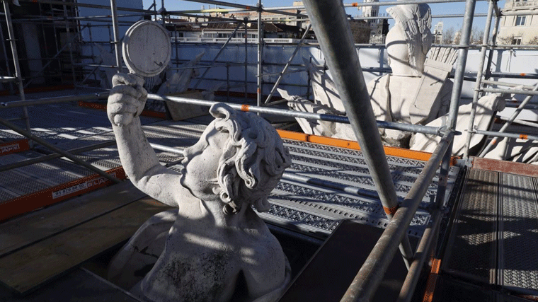 Arranca la restauración de la Puerta de Alcalá que permitirá consolidar los grupos escultóricos