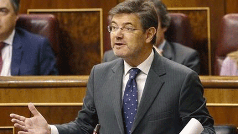 Justicia admite el SMS de Catalá a González: 'Ojalá se cierren pronto los líos'