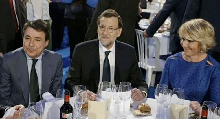Rajoy, Aguirre y González, cena navideña en Madrid con el telón de fondo de las candidaturas