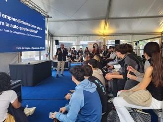 La UFV promueve el autoempleo en la Feria de Empleo de Majadahonda
