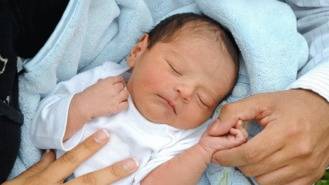 Abierto el plazo para pedir ayudas por nacimiento, adopción y manutención