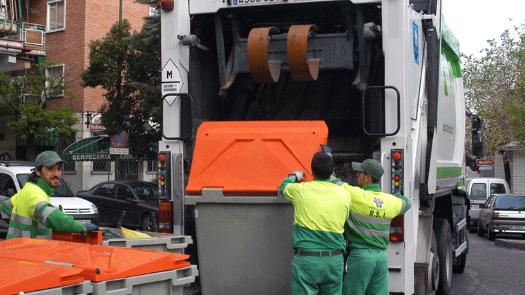 Los días de Nochebuena y Año Nuevo no habrá recogida de basuras en la capital