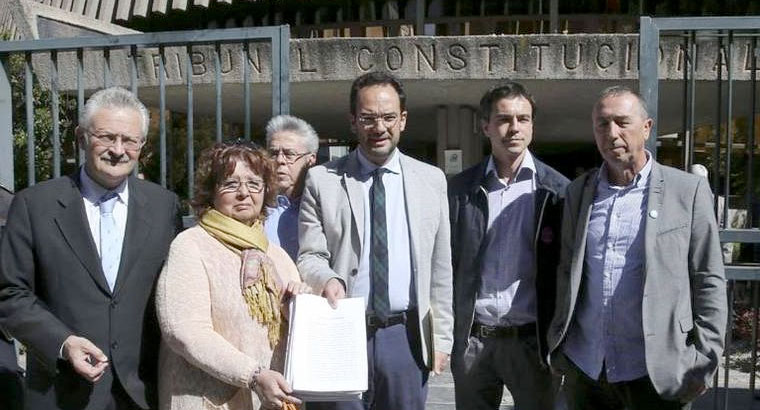 Admitidos recursos contra la prisión permanente y la `ley mordaza´