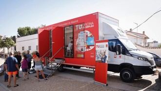 Oficina Móvil de Empleo vuelve a Galapagar para ayudar en la búsqueda de trabajo