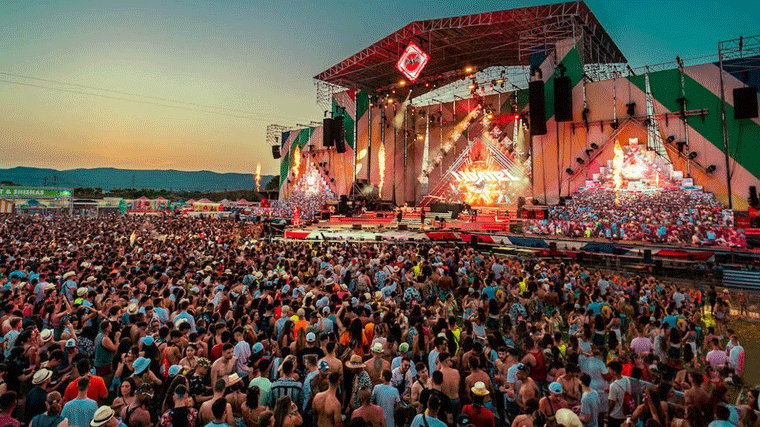 Facua exige sanciones para el Reggaeton Beach Festival por 'cláusulas abusivas'