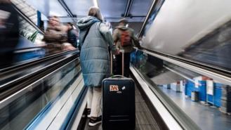 Renfe: 425.500 plazas más de Alta Velocidad y Larga Distancia el puente de la Constitución