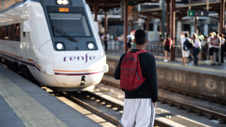 Renfe reorganiza desde este lunes el servicio hacia CyL por obras en Chamartín