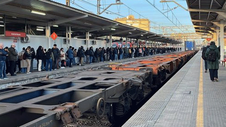 Segundo día de retrasos en varias líneas de Cercanías por averías