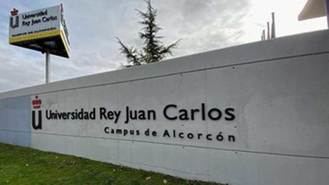 La Rey Juan Carlos cierra 2025 con un déficit de 76 M, pese a rebajar la pérdidas