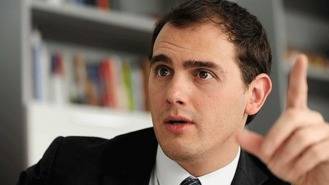 Rivera reitera su `no´ a Rajoy y abre la puerta a Casado, es 