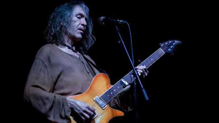 MM propone instalar una placa conmemorativa a Robe Iniesta en la sala Sukursal Rock, en Carabanchel