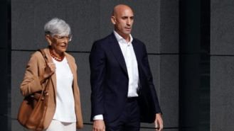 Rubiales, mutismo en el `paseillo´ a la AN y negación ante el juez de falta de consentimiento en el beso a Hermoso