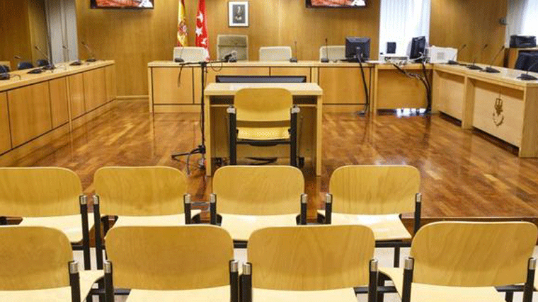 Fiscalía pide 10 años por fraude fiscal para tres acusados,uno hijo del último alcalde franquista