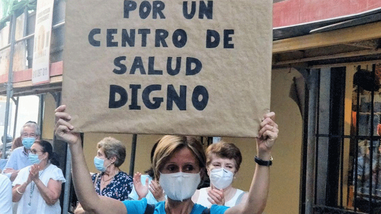 Vecinos de Villa de Vallecas protestarán por el deterioro de la sanidad pública