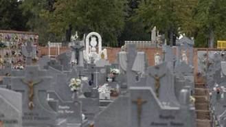 Trabajadores de la funeraria municipal rechazan el convenio y amenazan con movilizaciones el Día de Todos los Santos