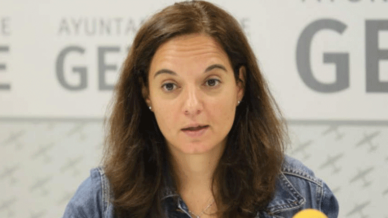 Hernández afronta la revuelta de la Policía Local con una denuncia penal a un agente
