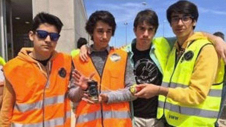 Alumnos de El Burgo ganan el concurso de satélites en lata de refresco de ESA