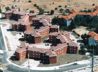 Celebración del 25 aniversario de la primera promoción de viviendas en Moralzarzal