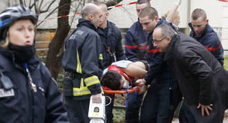 Doce muertos en un tiroteo en la sede de un semario sattico francs