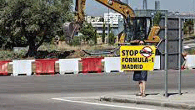 La Plataforma STOP Fórmula 1 protesta por las obras y la tala: Ifema dice haber trasplantado ya 177 árboles