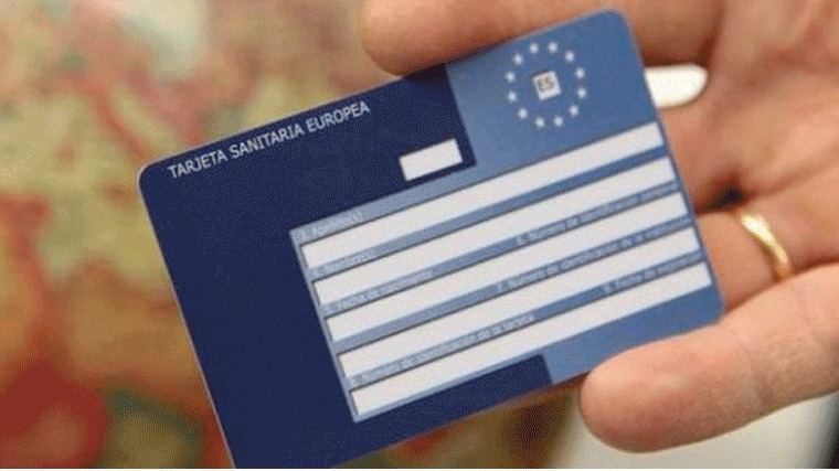 Un juez investiga una web por cobrar la tarjeta sanitaria europea