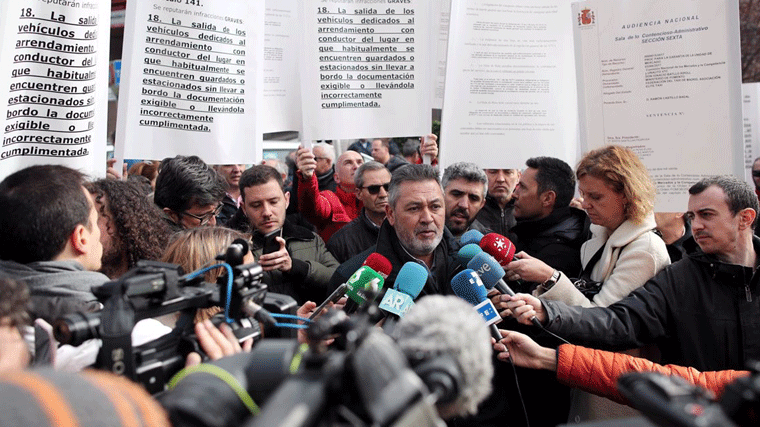 Taxistas se manifestarán el 1J contra la Comunidad por 'ahogar al sector'