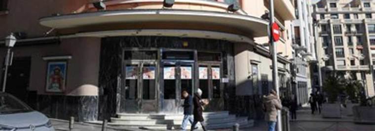 El sector del ocio en pie de guerra: Piden al Defensor del Pueblo que intervenga en el precinto del Barceló