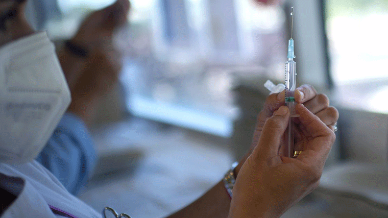 Abierta la autocita para la tercera dosis a mayores de 55 años