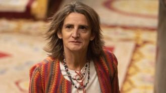 Ribera, la adalid de las eléctricas: Ve la subida coyuntural y descarta una energética pública