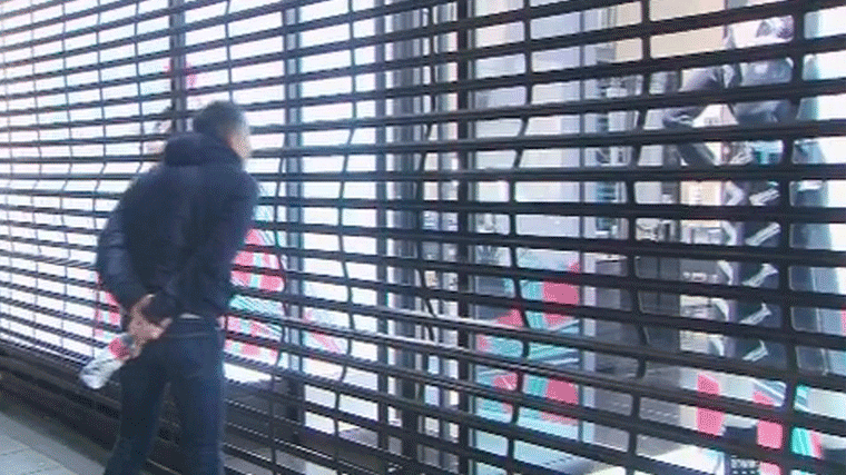 Roban bolsos por valor de 180.000 € en la tienda de Chanel en la `Milla de Oro´