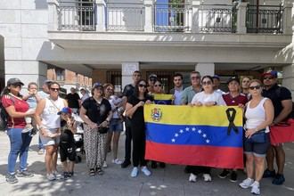 Solidaridad con Venezuela: minuto de silencio en Torrejón de Ardoz por las víctimas del terremoto