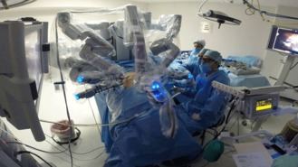 La Paz, pionero en Espña en lograr la exteracción parcial de higado de donante vivo con cirugía robótica